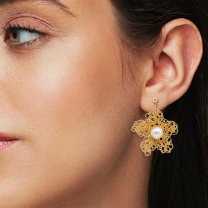 Flower earrings 